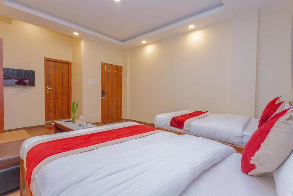 Hotel Tiktok Kathmandu Luaran gambar