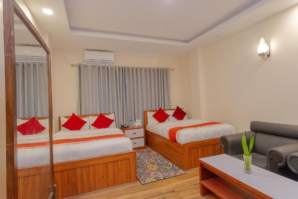 Hotel Tiktok Kathmandu Luaran gambar