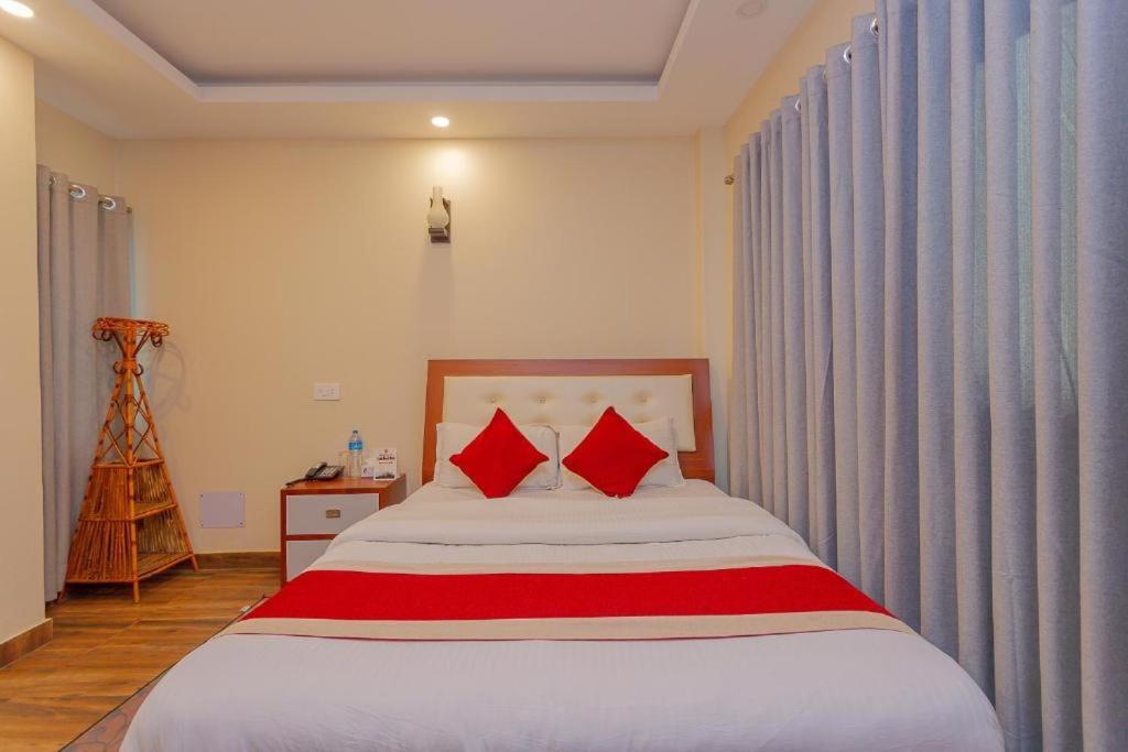 Hotel Tiktok Kathmandu Luaran gambar