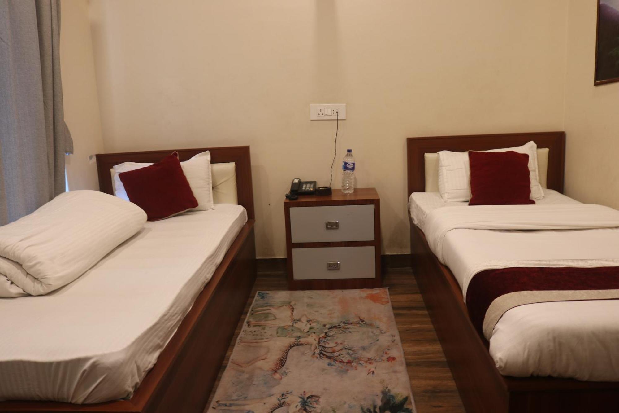 Hotel Tiktok Kathmandu Luaran gambar